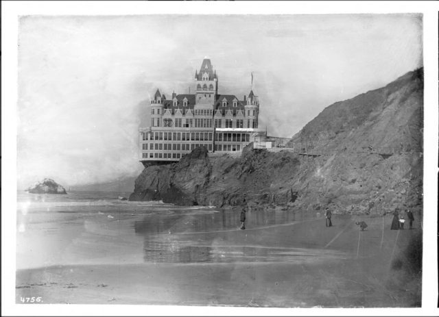 Cliff House in San Francisco 8