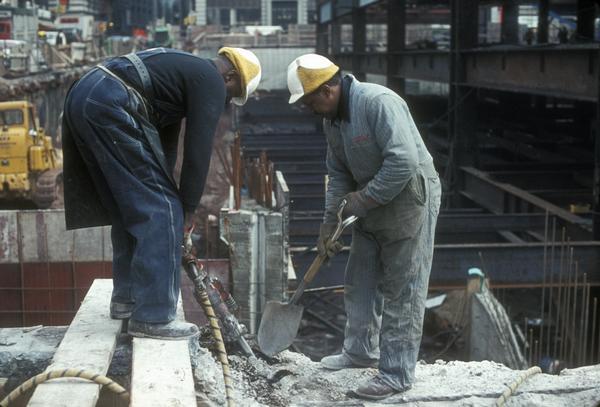 construction of twin towers 23
