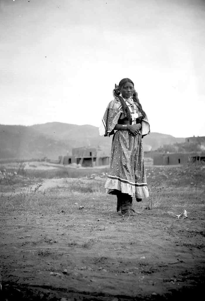 native-american-girls-portraits-16