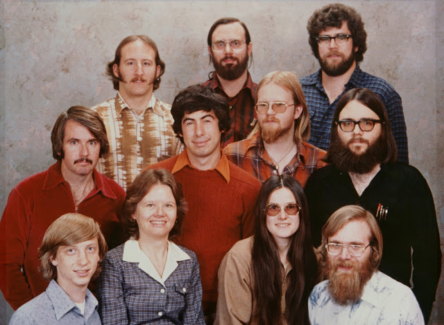 microsofts-iconic-1978-company-photo-1
