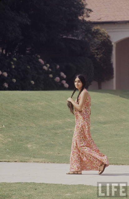 high-school-fashions-in-1969-4