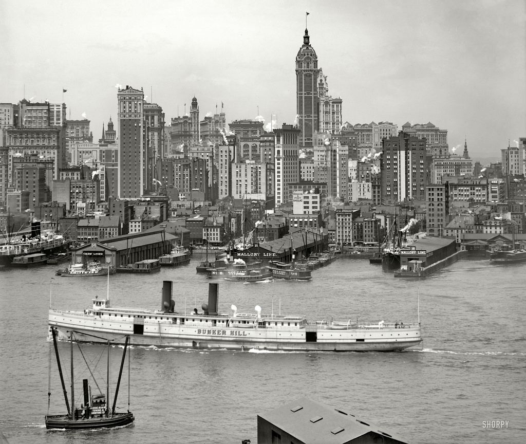Manhattan circa 1908. "New York skyline." Part of an eleven-section panorama. 8x10 inch dry plate glass negative, Detroit Publishing Company.