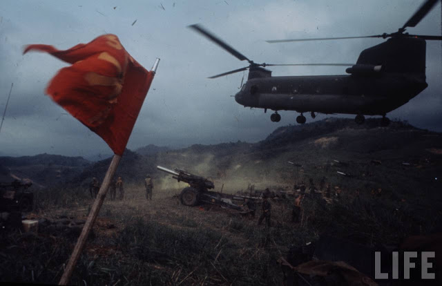 Larry-Burrows-Vietnam-war-photos-42