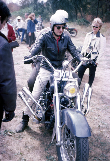 Classic Motorbikes in the 1950s-60s (28)