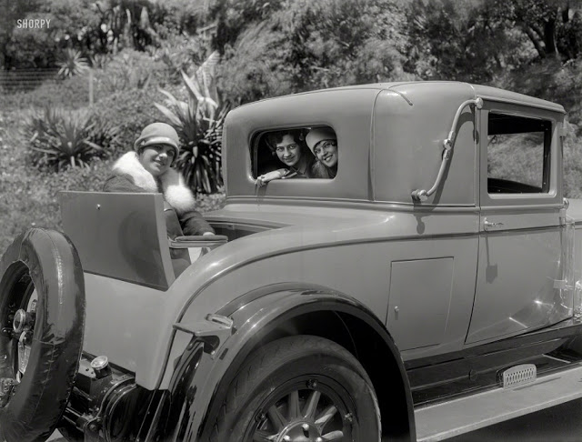 women-cars-1920s-19
