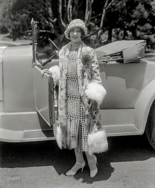 women-cars-1920s-4