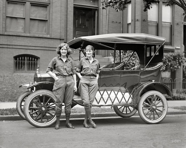 women-cars-1920s-10