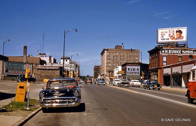 Streets of USA in the 1950s (24)