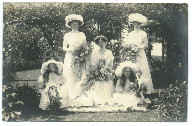 Edwardian photograph of bride circa 1905