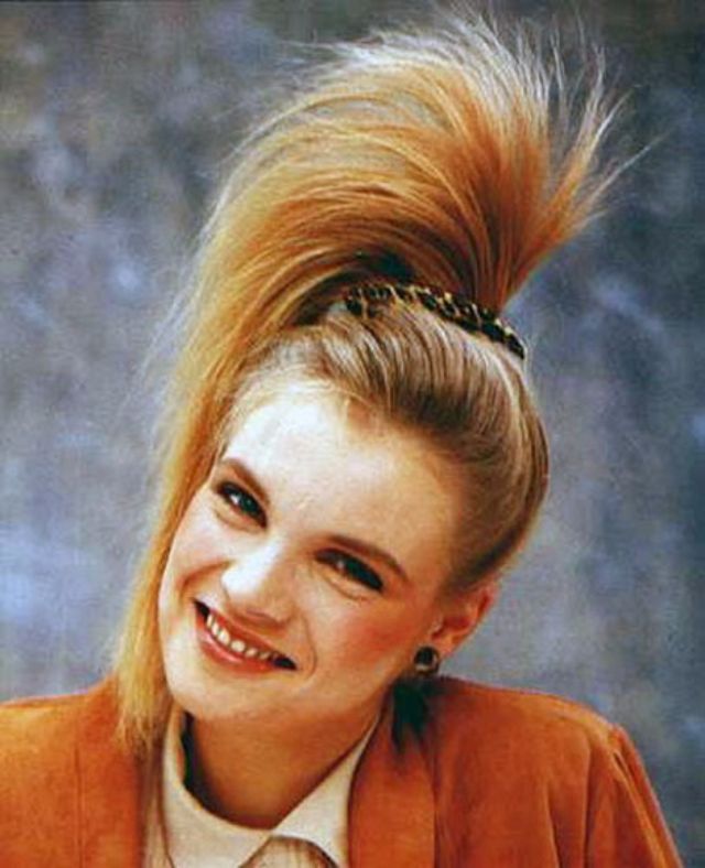 Women Rock Hairstyle in the 1980s (10)