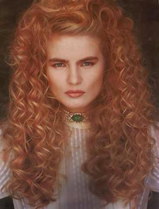 Women Rock Hairstyle in the 1980s (12)