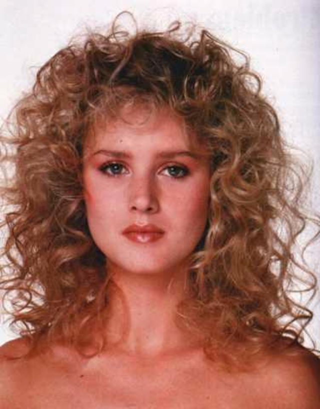 Women Rock Hairstyle in the 1980s (23)