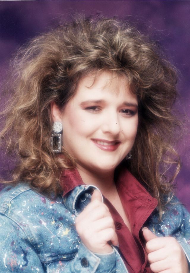 Women Rock Hairstyle in the 1980s (32)