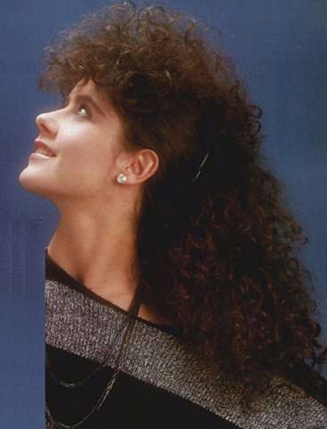 Women Rock Hairstyle in the 1980s (11)