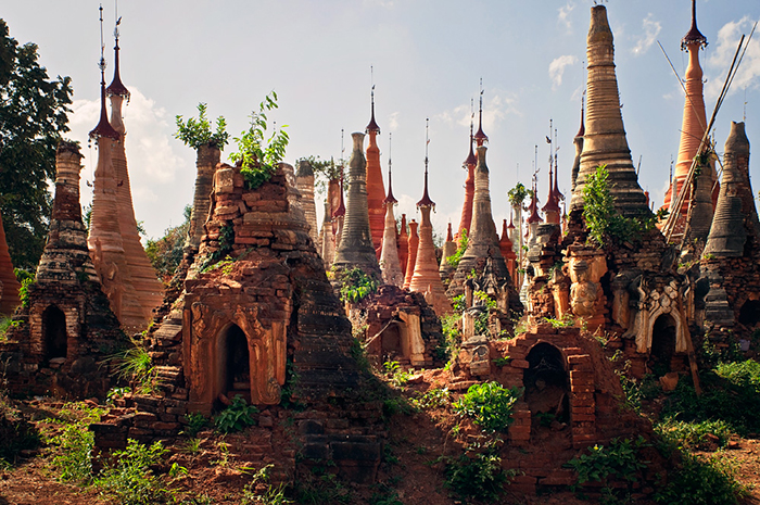Myanmar-Village-Temples-1