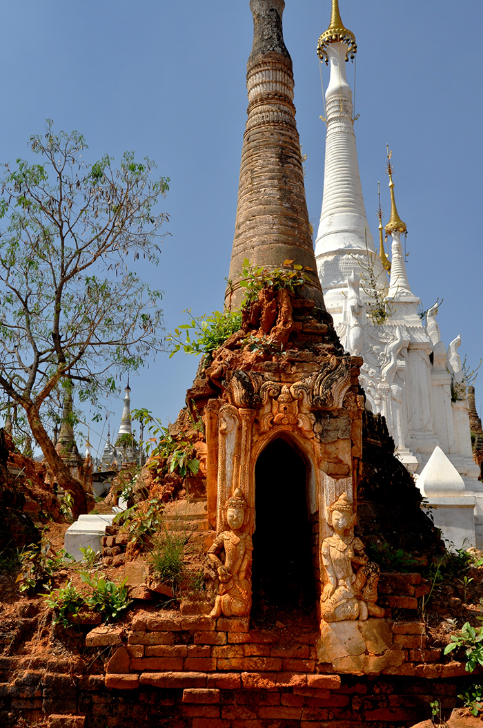 Myanmar-Village-Temples-9