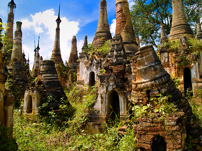 Myanmar-Village-Temples-17