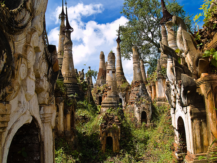 Myanmar-Village-Temples-4