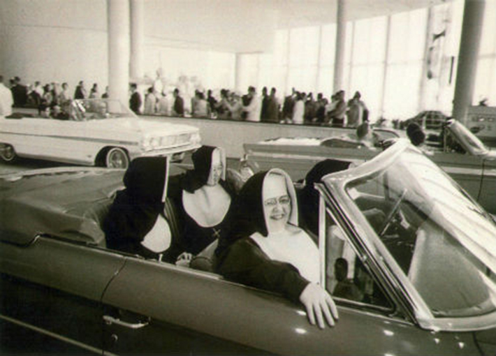 vintage nuns 3