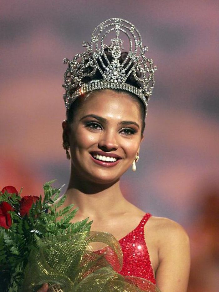 Miss-Universe-49