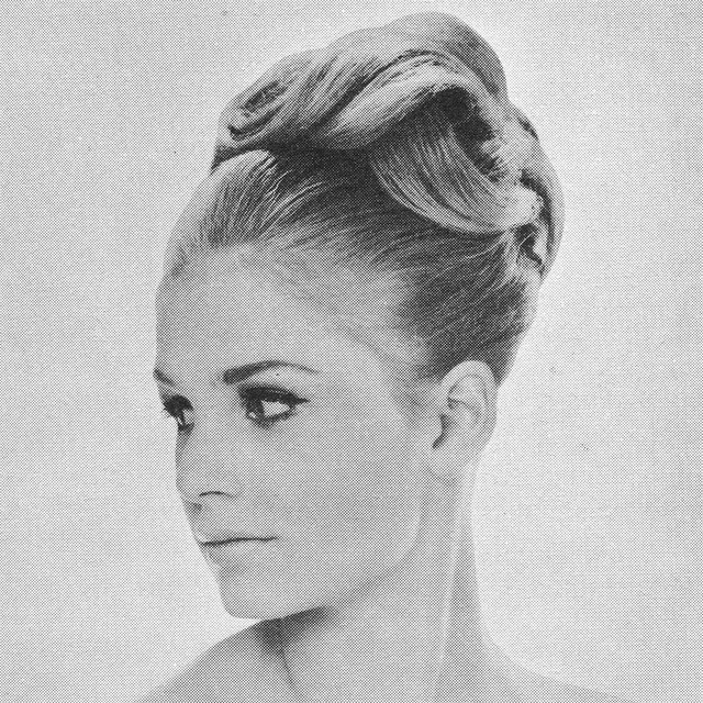 1960s Hairstyle 22