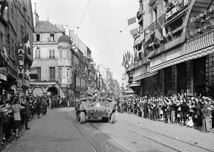 wwII photos sites then and now 17
