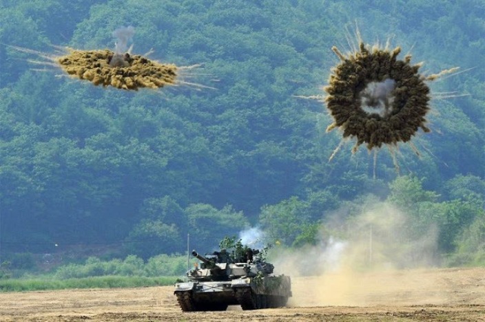 perfectly timed military photos 23