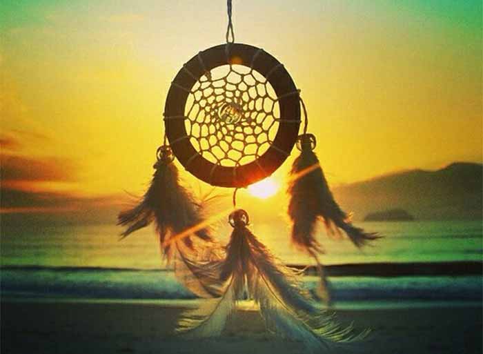 SOLEDI Dreamcatcher Traumfänger Glücksbringer aus der schönsten Geschichten in der amerikanischen indischen Mythologie Weiß
